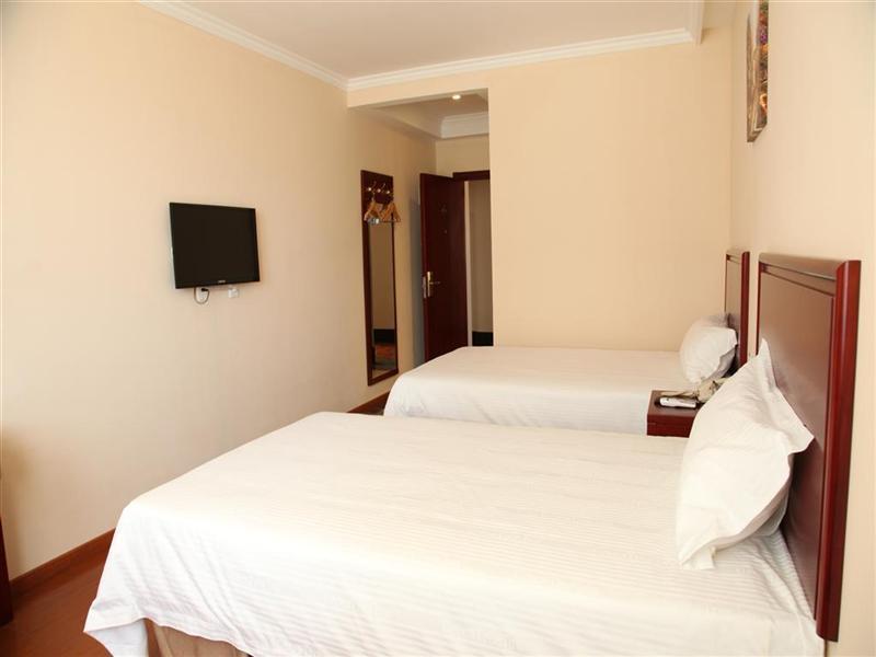 Greentree Inn Beijing Pinggu District Government Express Hotel Phòng bức ảnh